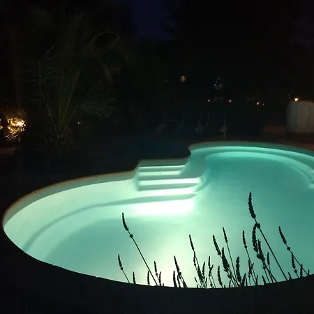 In With Pool Near Fréjus