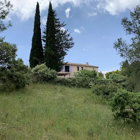 Villa In With Pool Near *